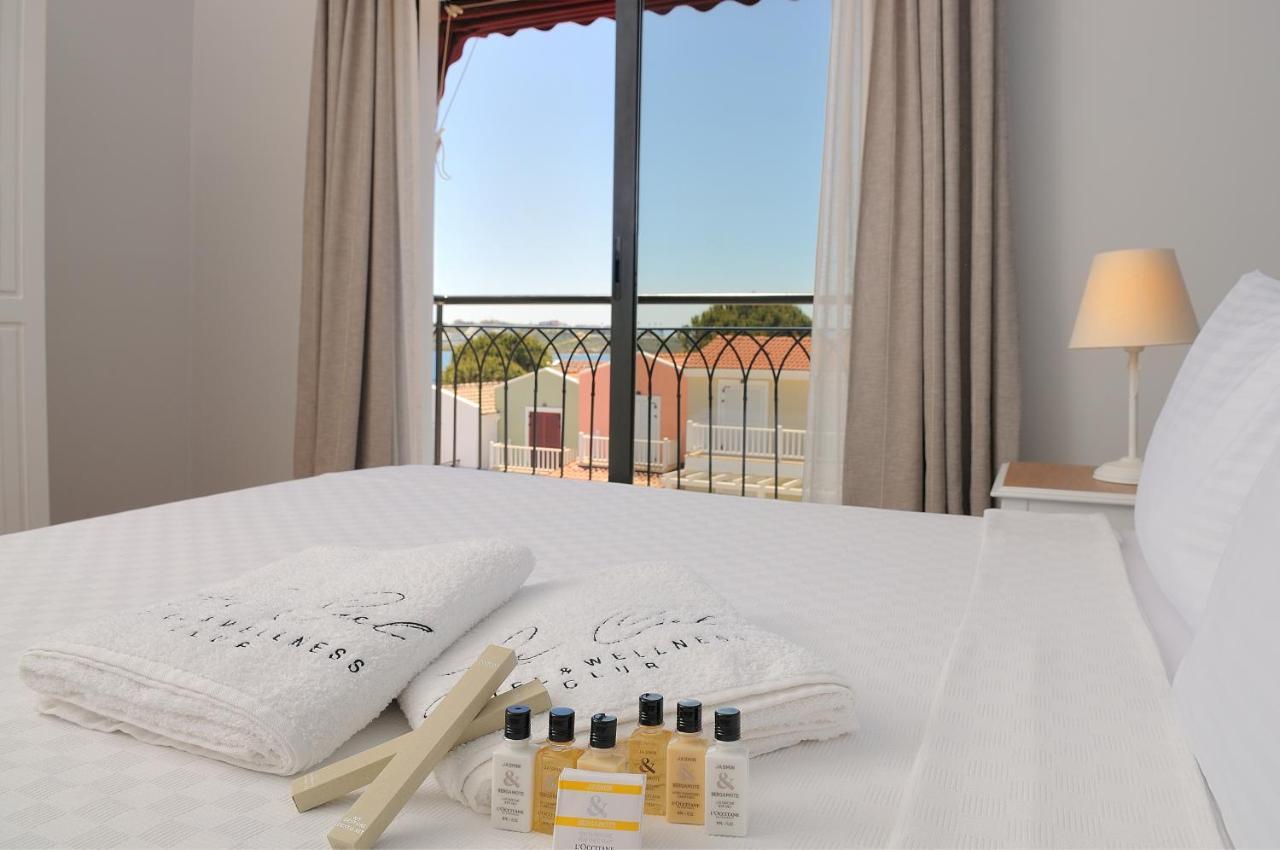 Le Ciel Hotels & Wellness Club Çeşme Buitenkant foto