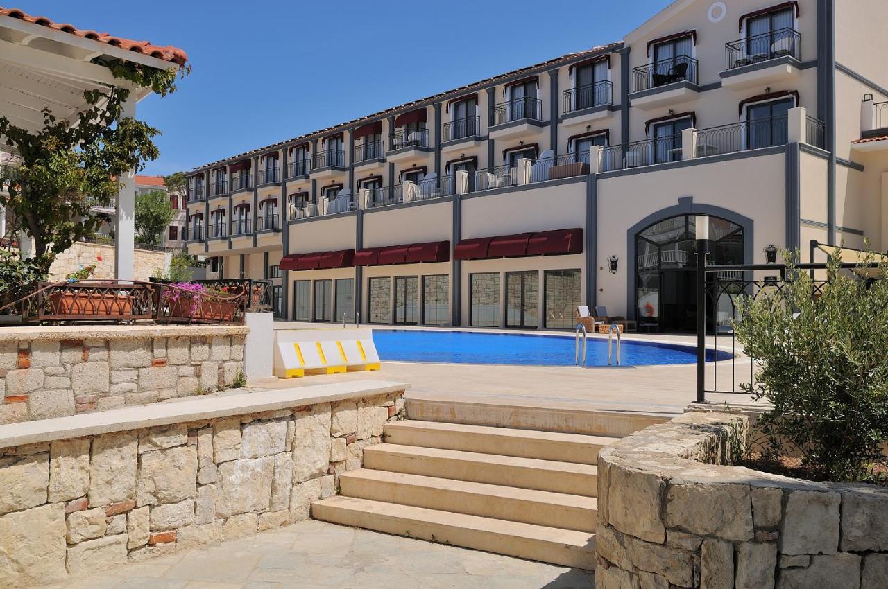 Le Ciel Hotels & Wellness Club Çeşme Buitenkant foto