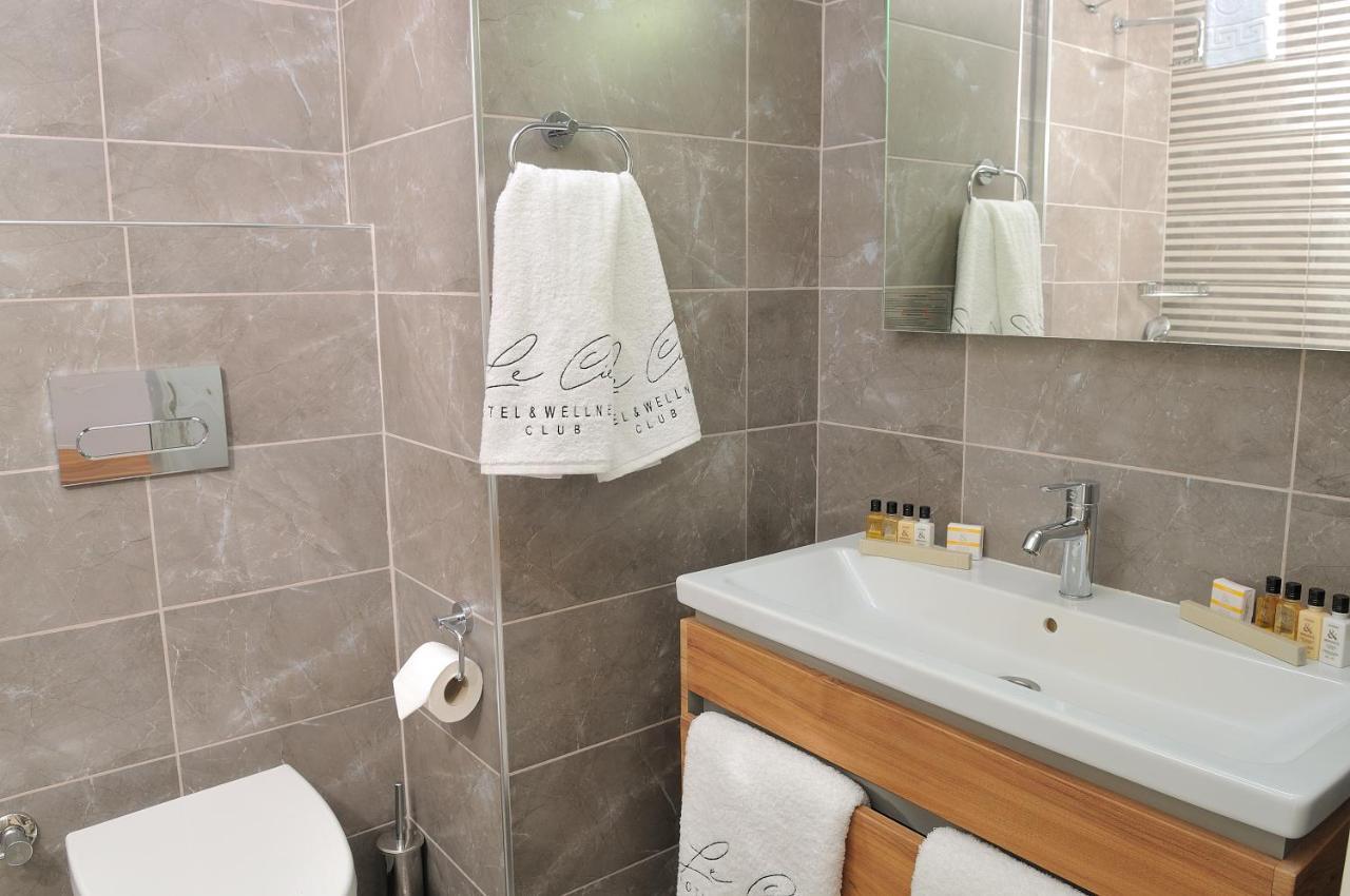 Le Ciel Hotels & Wellness Club Çeşme Buitenkant foto