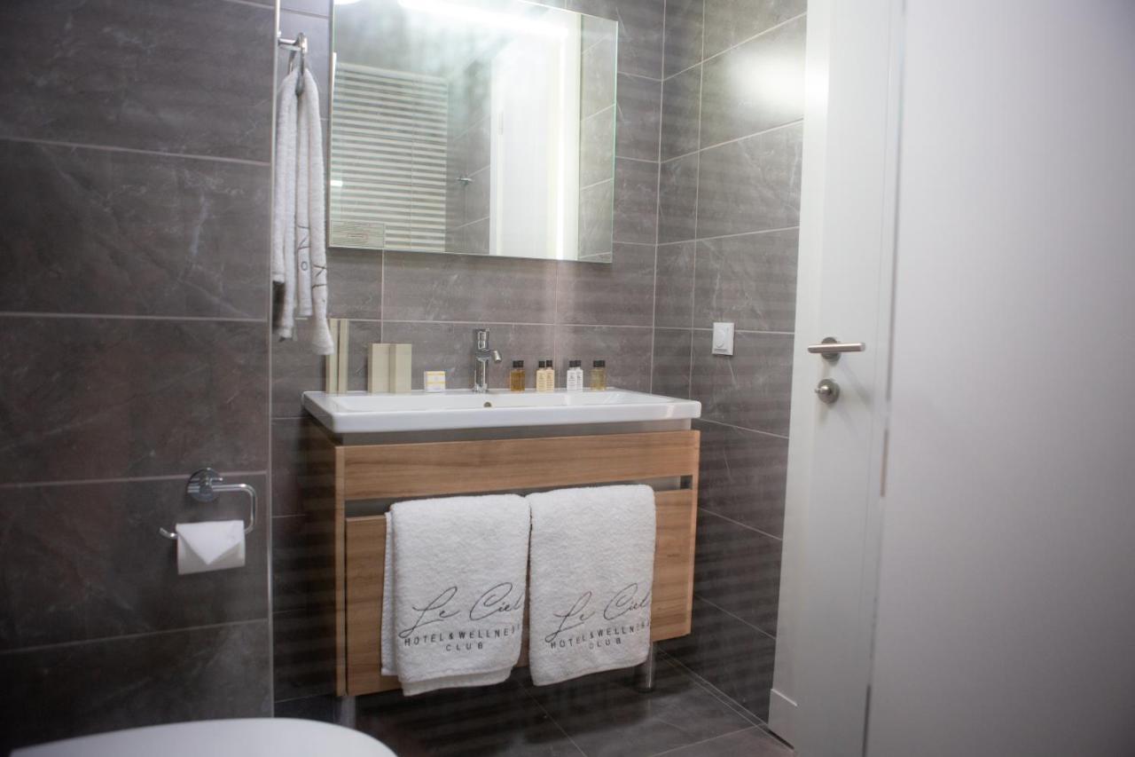 Le Ciel Hotels & Wellness Club Çeşme Buitenkant foto